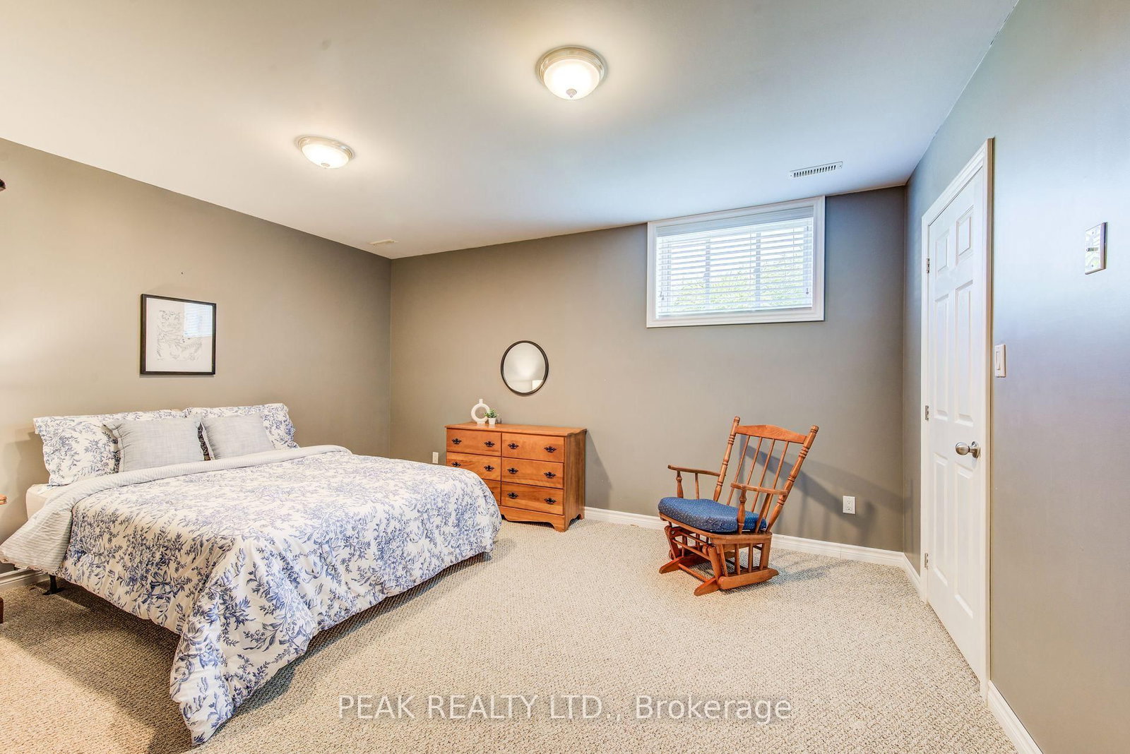 355 Woodstock Street S • East Zorra-Tavistock, ON photo 31