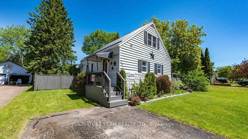 home for sale on 301 Chamberlain Street