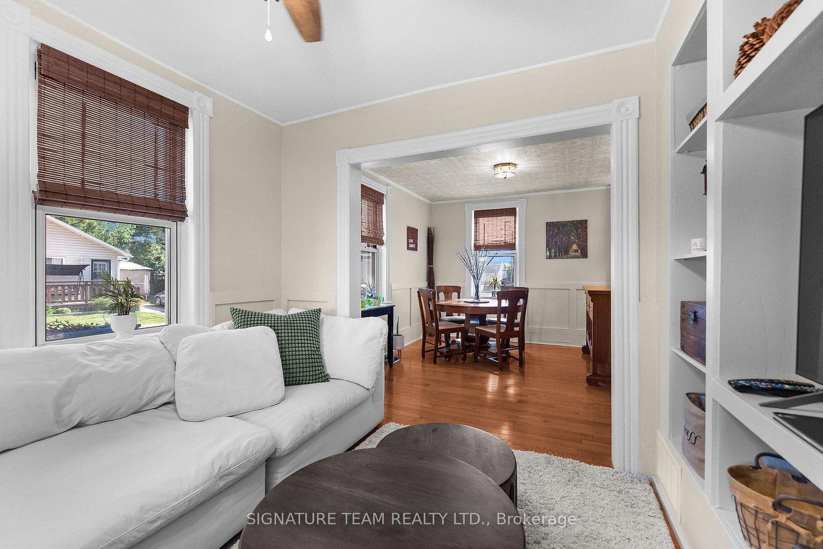 Listing Image 7