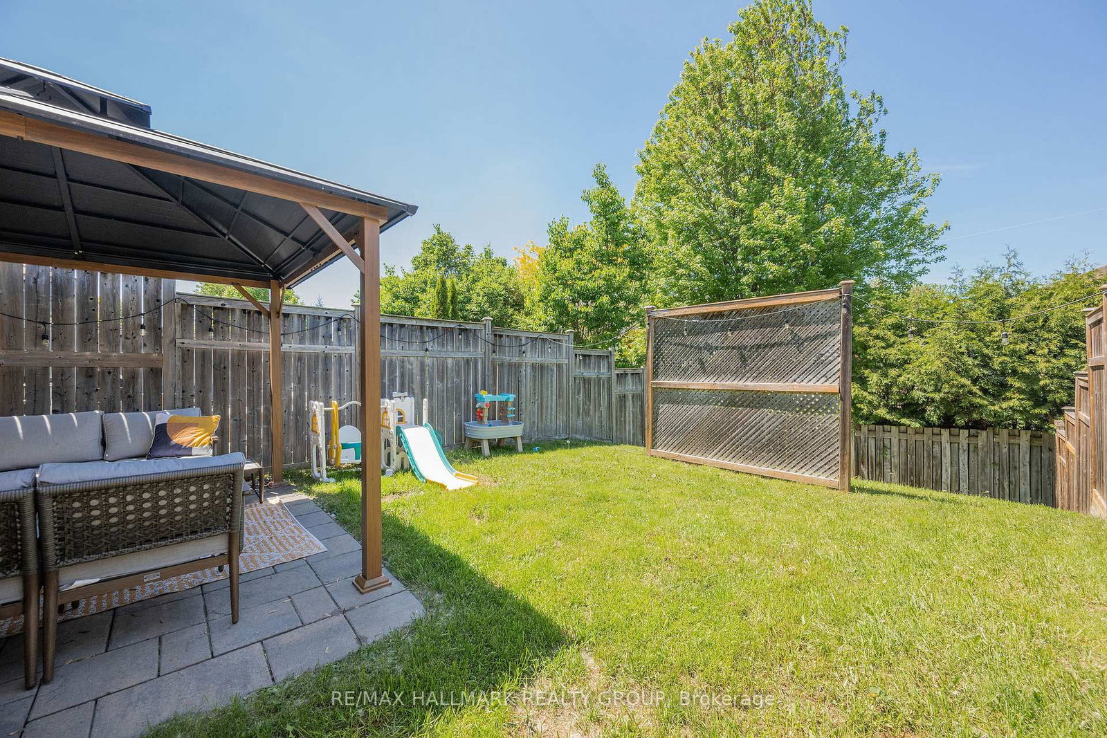Listing Image 44