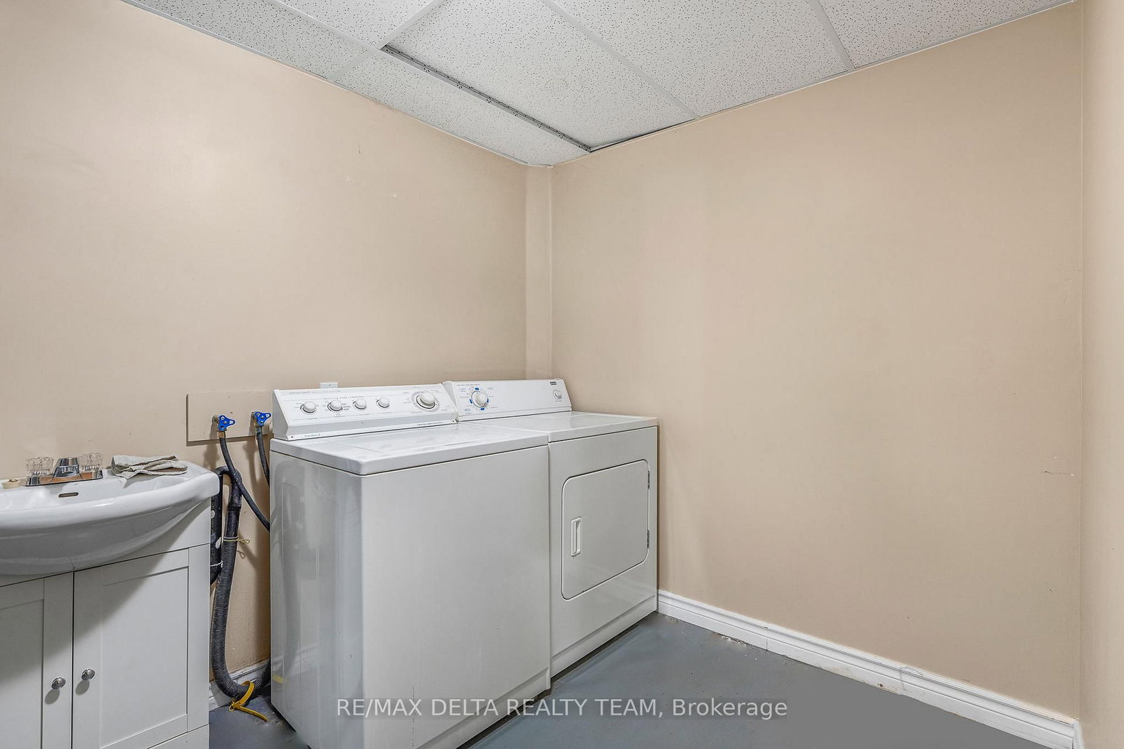 Listing Image 30