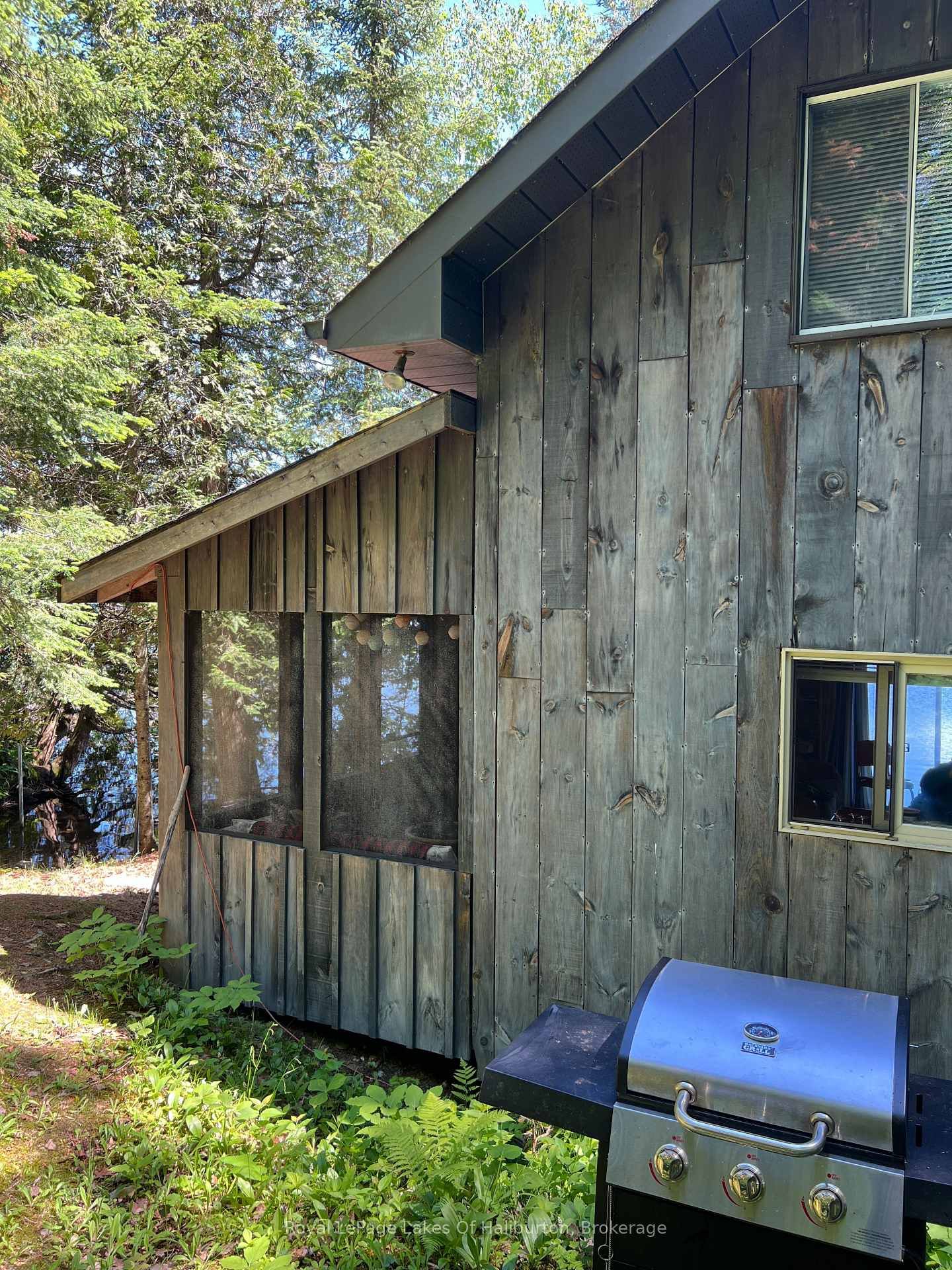 10573 Loon Lake WAO • Highlands East, ON photo 7
