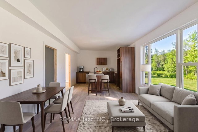 3338 Monck Road