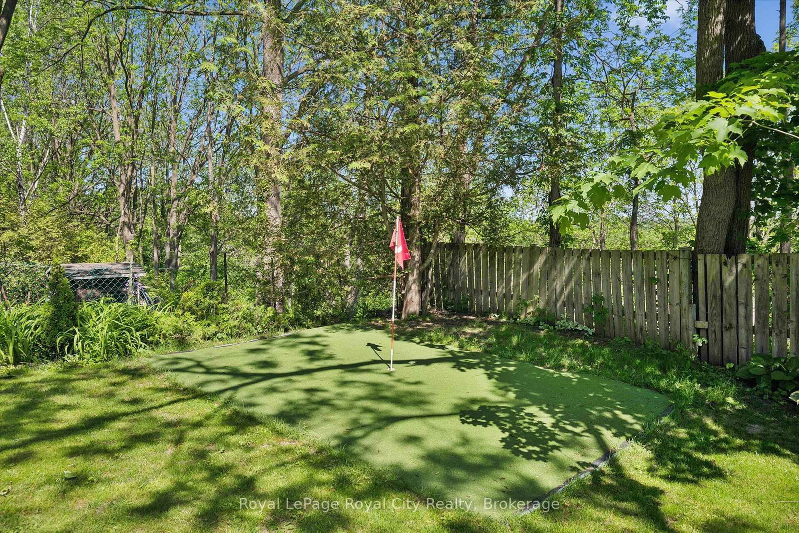 115 Grove Street • Guelph, ON photo 41