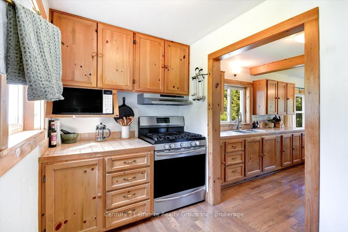 33740 Hwy 62 Highway • Maynooth, ON photo 21