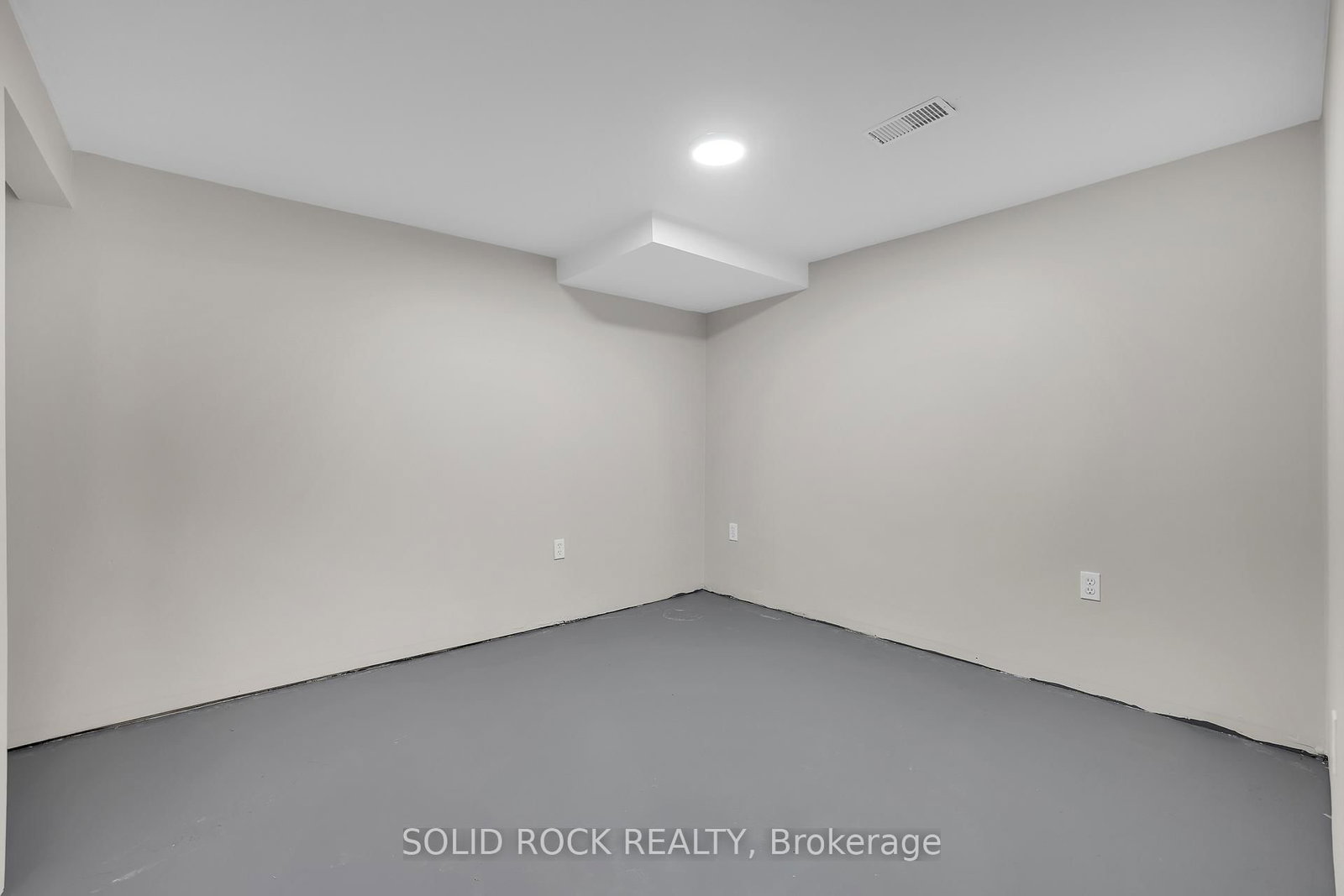 10 Highpark Crescent • Ottawa, ON photo 27