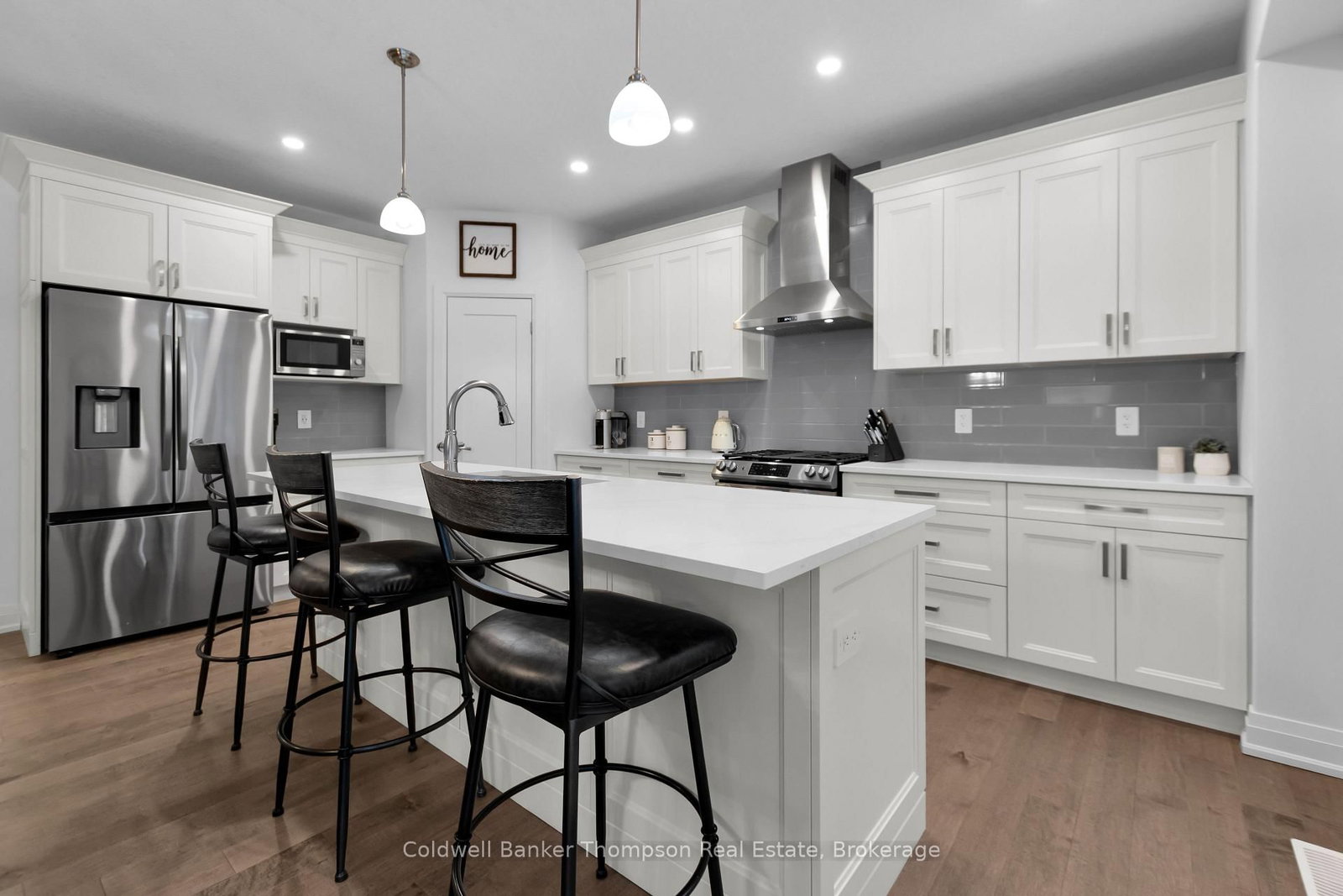 25 Eaglecrest Avenue • Huntsville, ON photo 10
