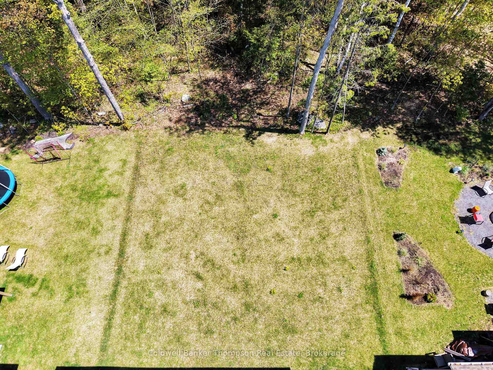 25 Eaglecrest Avenue • Huntsville, ON photo 42