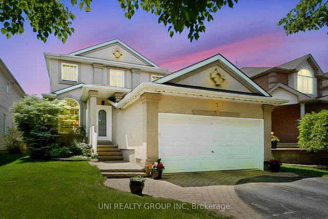 11 LANGFORD Crescent