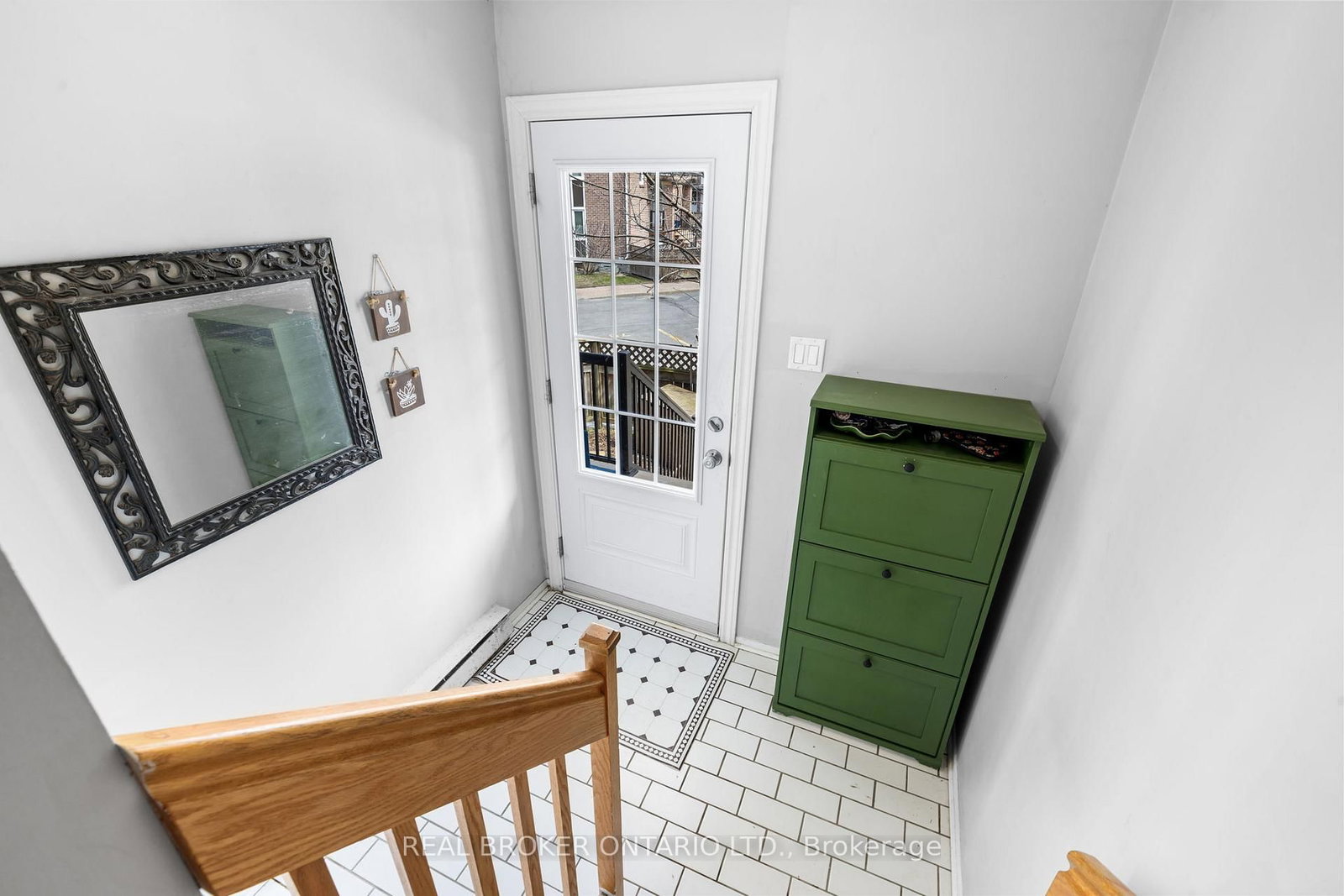 7 Timberview Way • #3 • Ottawa, ON photo 5