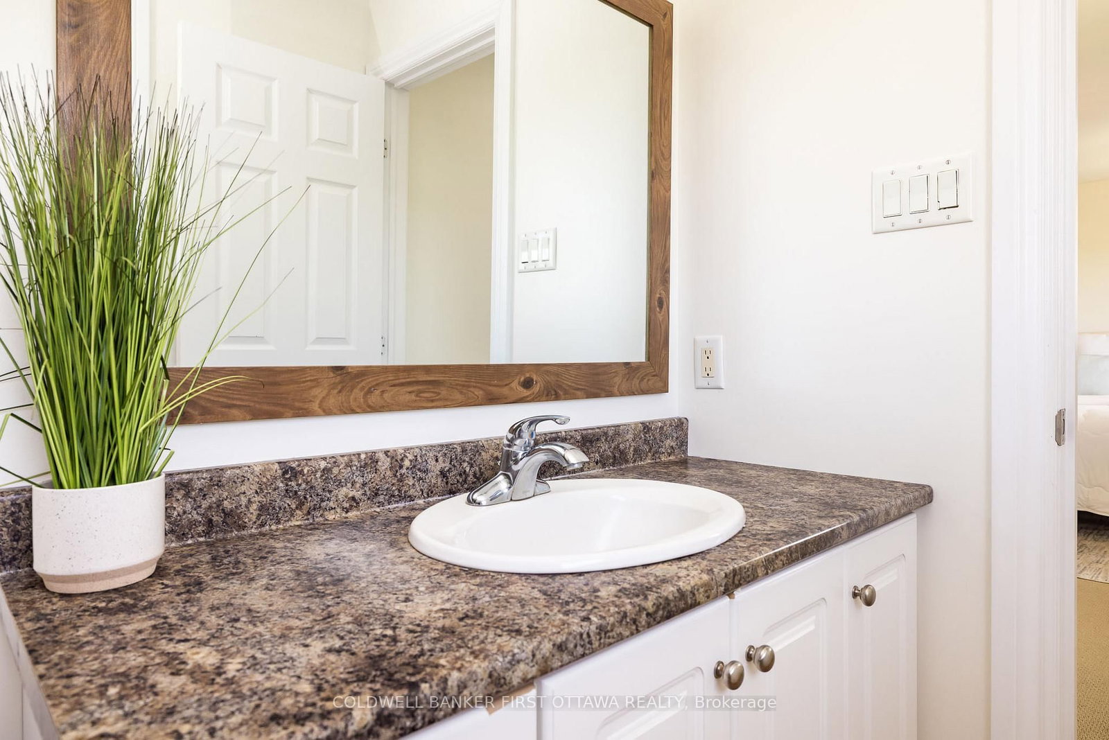 187 GLENNCASTLE Drive • Carp, ON photo 30