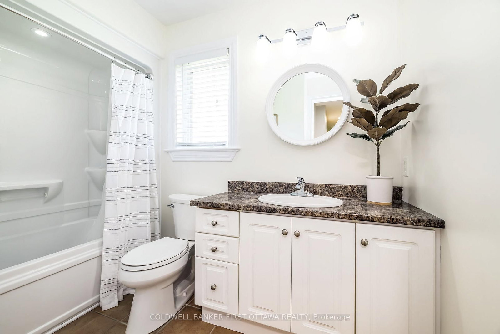 187 GLENNCASTLE Drive • Carp, ON photo 33