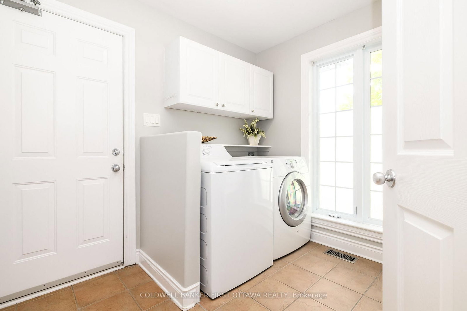 187 GLENNCASTLE Drive • Carp, ON photo 43