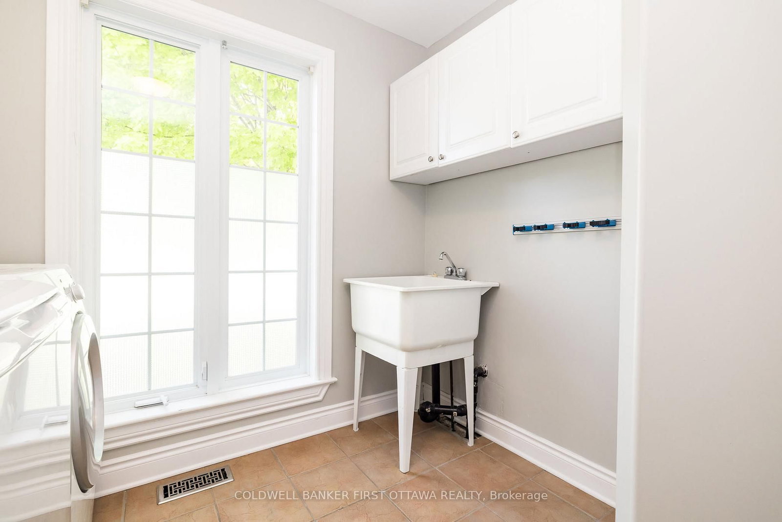 187 GLENNCASTLE Drive • Carp, ON photo 44