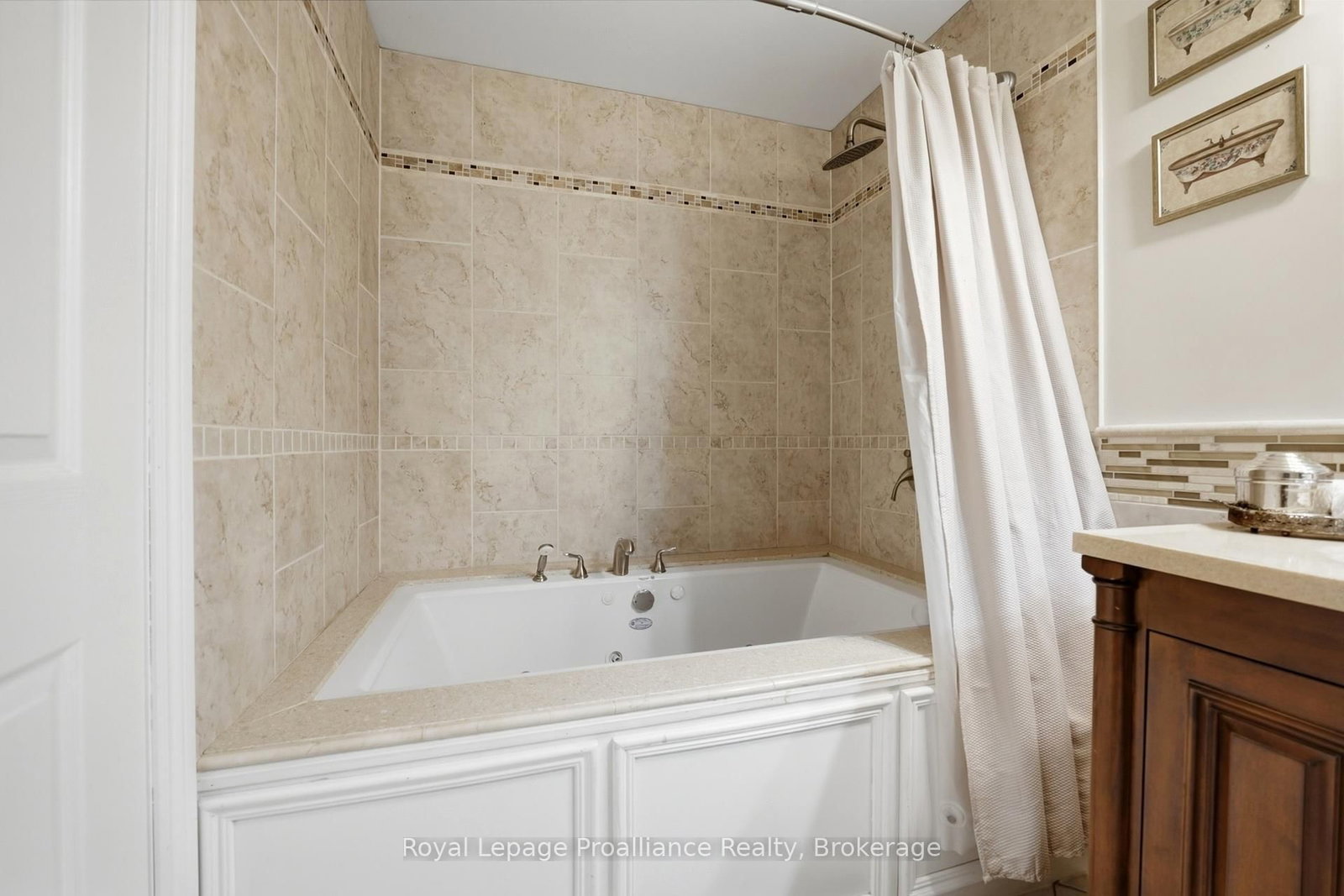 51 Selena Avenue • Belleville, ON photo 22
