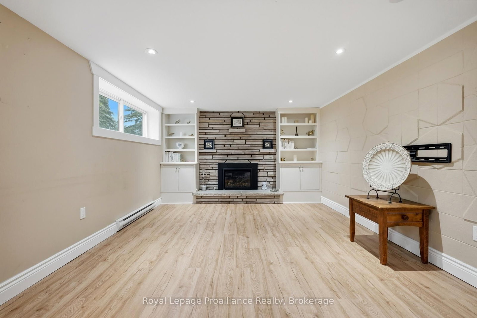 51 Selena Avenue • Belleville, ON photo 33