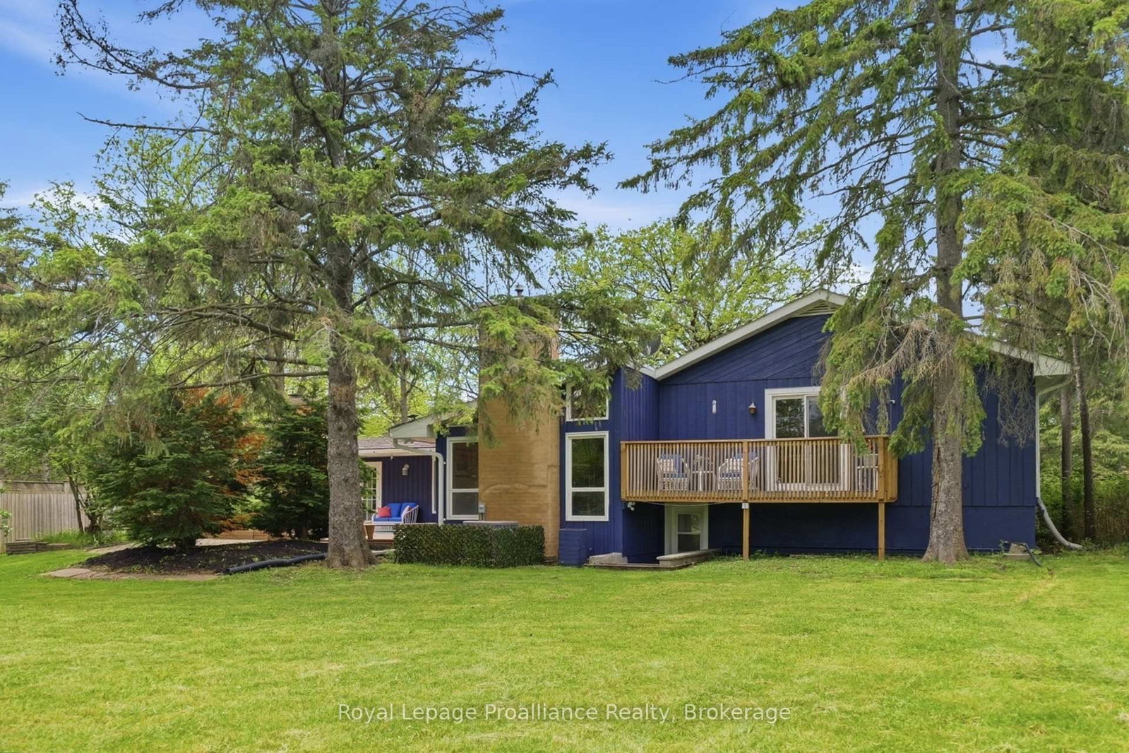 51 Selena Avenue • Belleville, ON photo 42