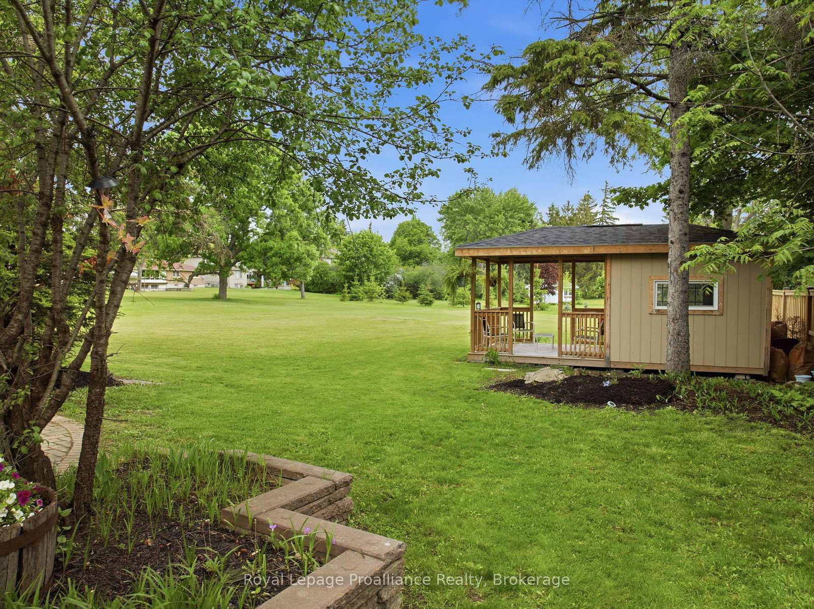 51 Selena Avenue • Belleville, ON photo 48
