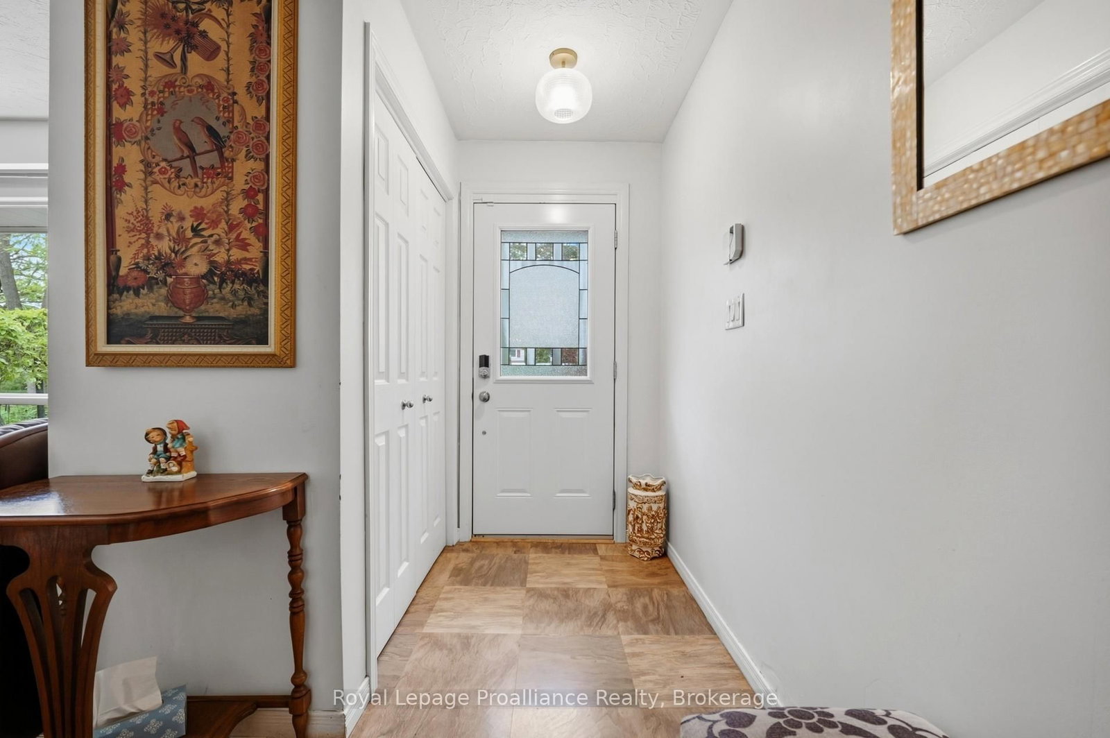 51 Selena Avenue • Belleville, ON photo 5