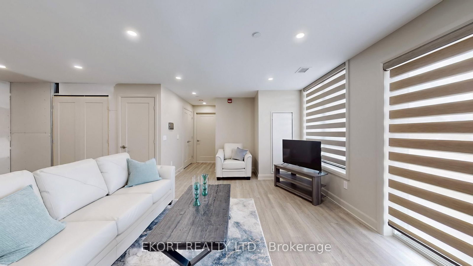 201 - 156A Wims Way, Belleville 4