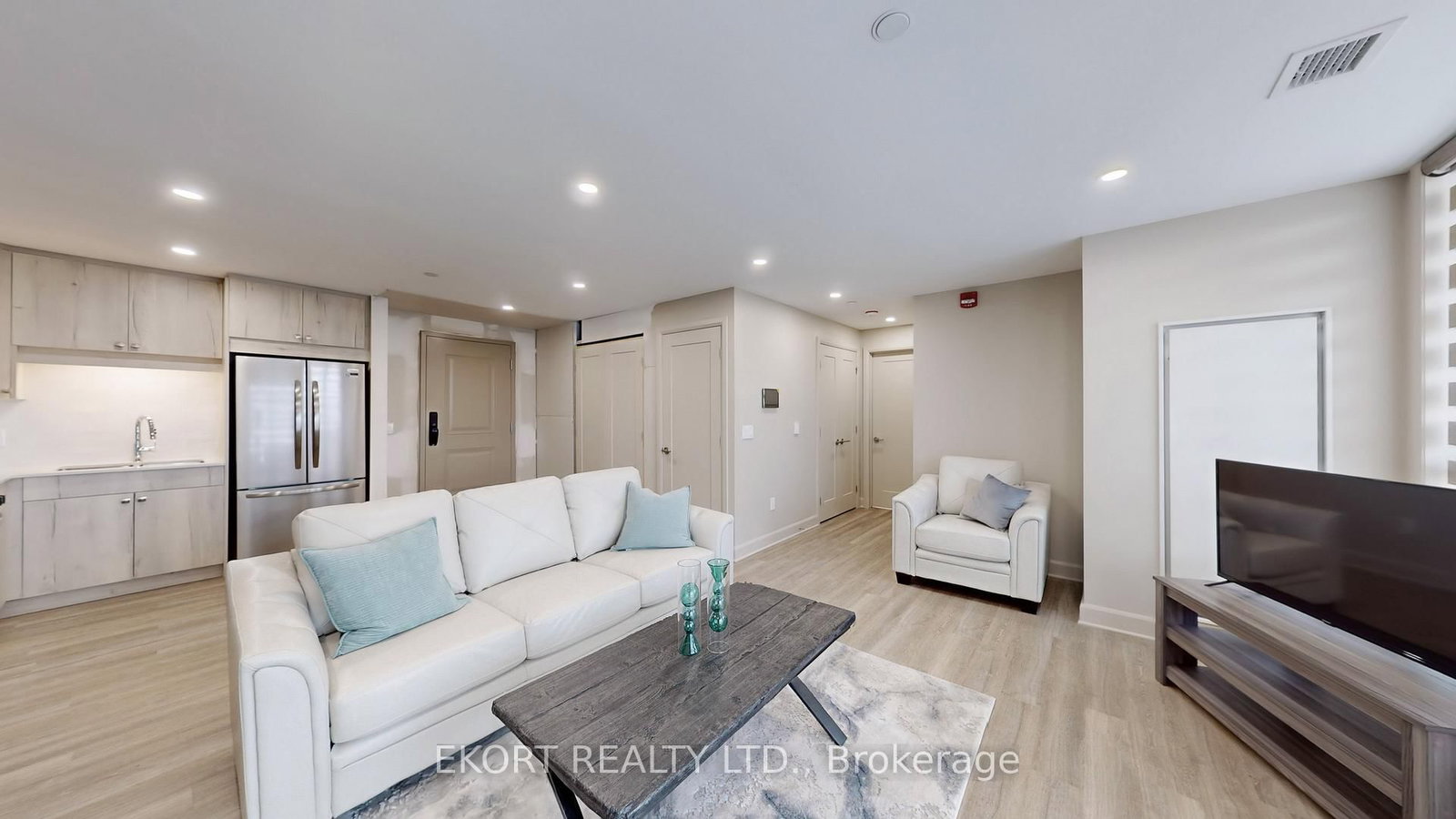 201 - 156A Wims Way, Belleville 5