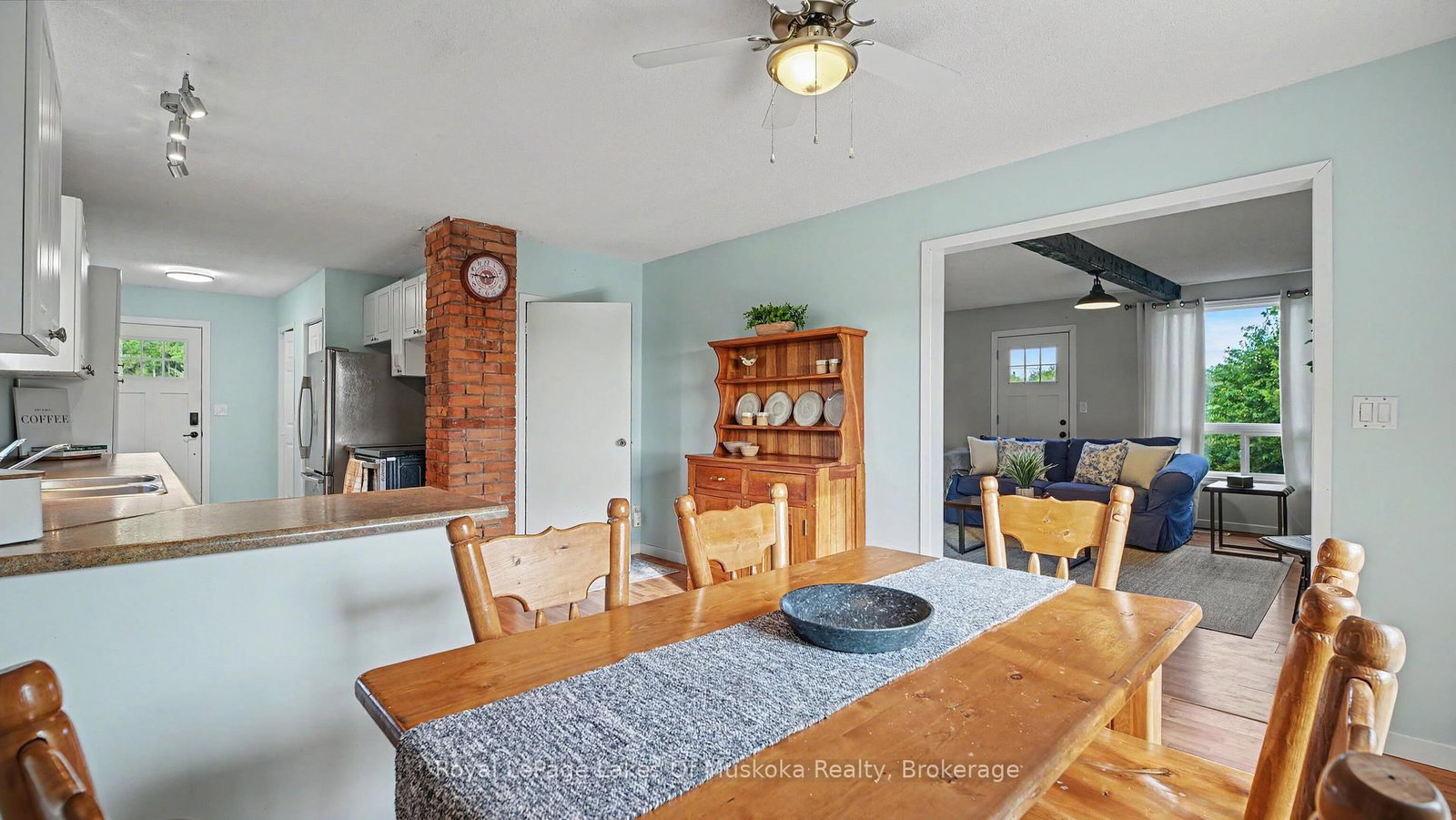 2565 South Horn Lk Road • Magnetawan, ON photo 11