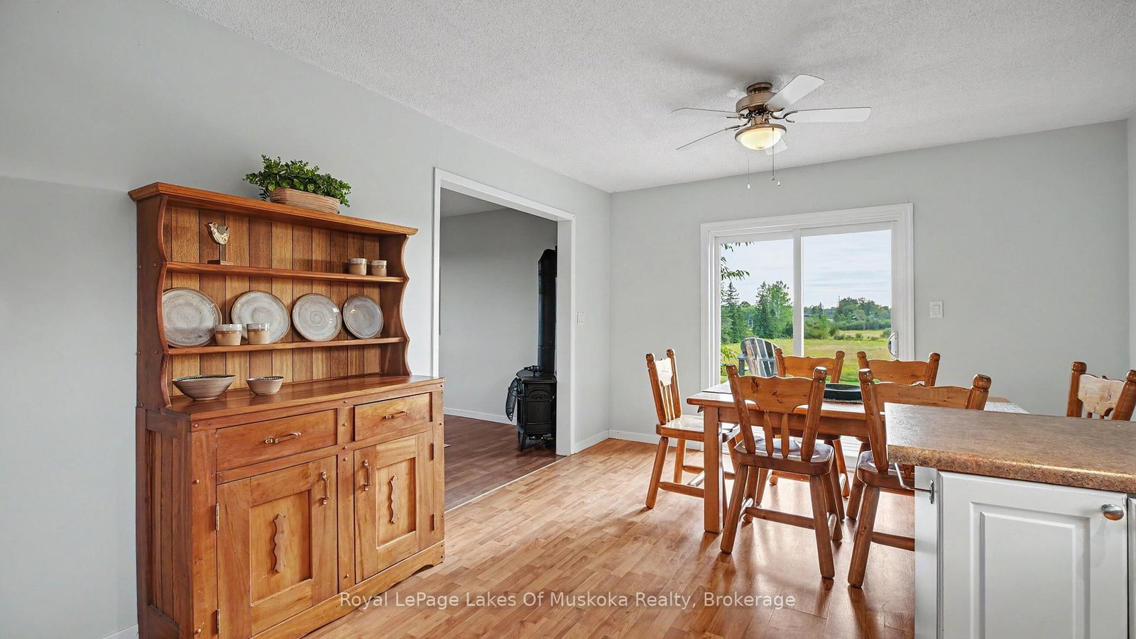 2565 South Horn Lk Road • Magnetawan, ON photo 9