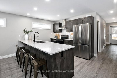 17 Elgin Street S • Blue Mountains, ON photo 6