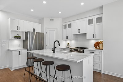 326 Dockside Drive • Kingston, ON photo 8