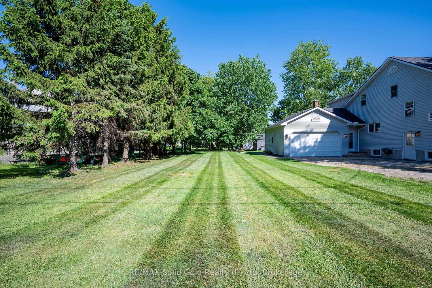 199 Winstanley Street • North Perth, ON photo 45