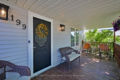 199 Winstanley Street • North Perth, ON photo 6
