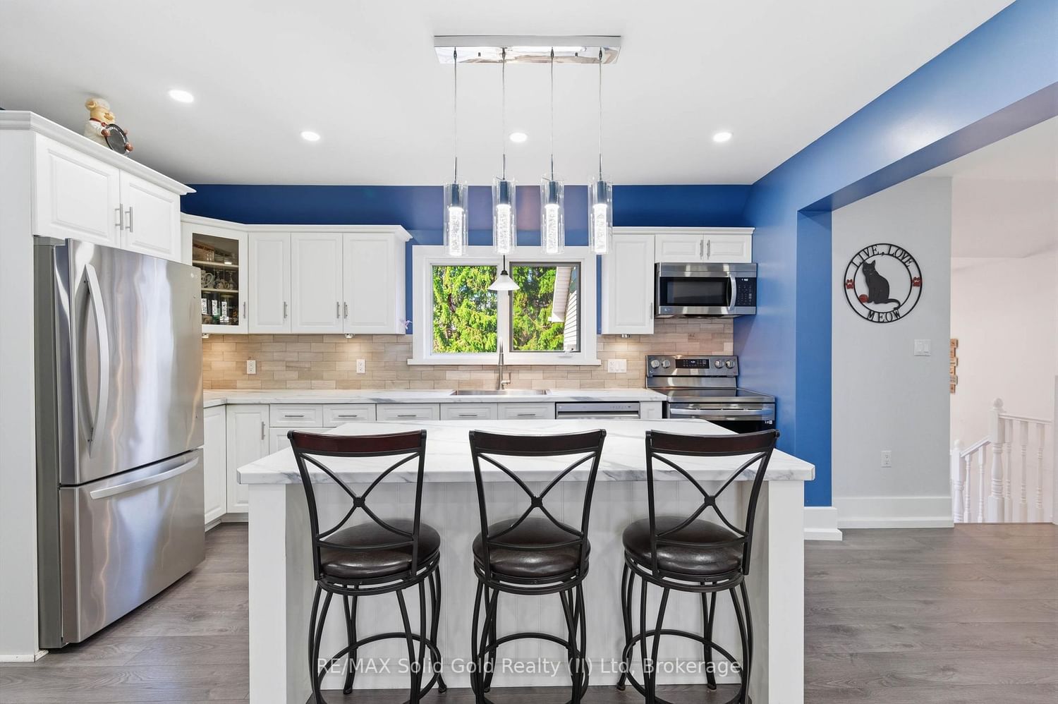 199 Winstanley Street • North Perth, ON photo 7