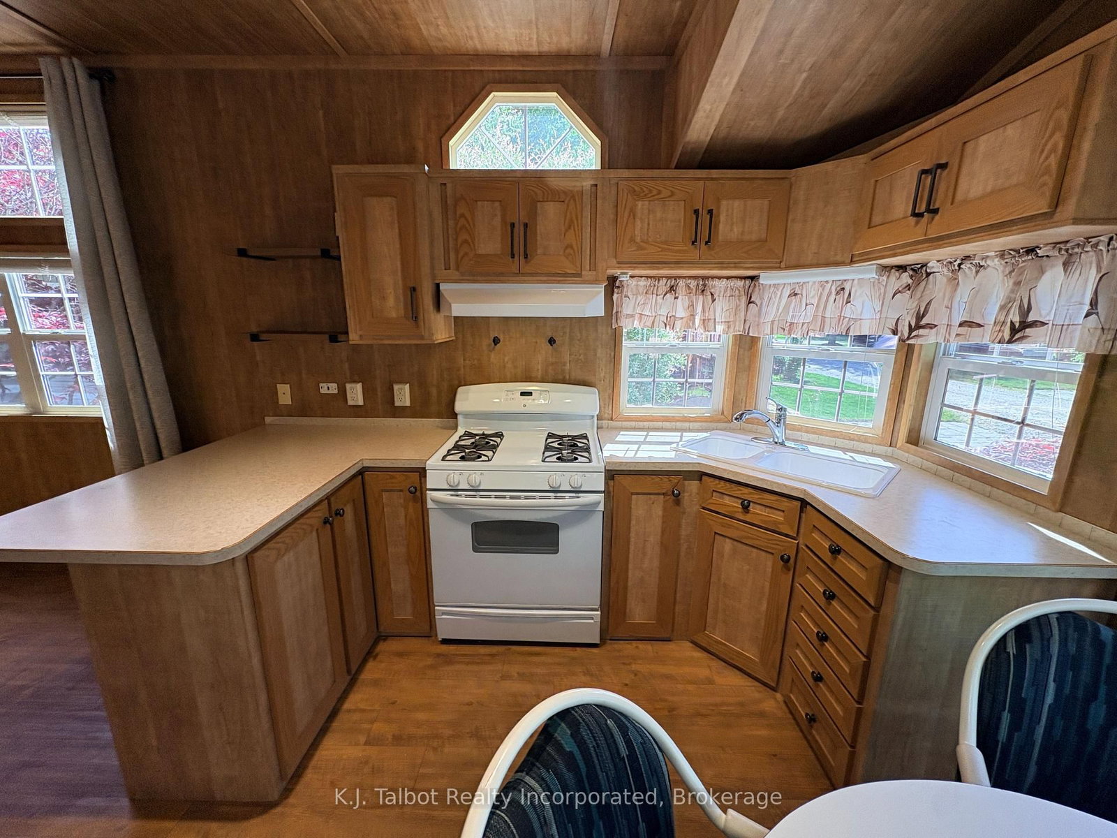 77307 Bluewater Highway • ##28 Rowan Rd. • Bluewater, ON photo 6
