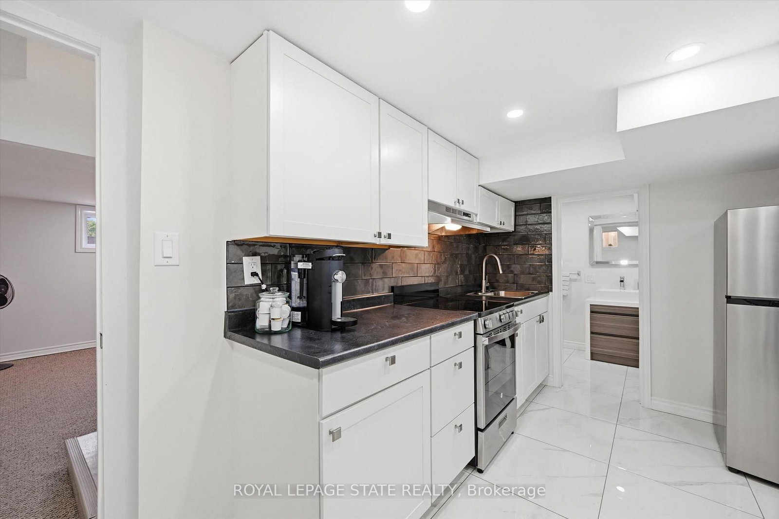 205 Dumbarton Hamilton,ON L8K 5C2 — Photo 34