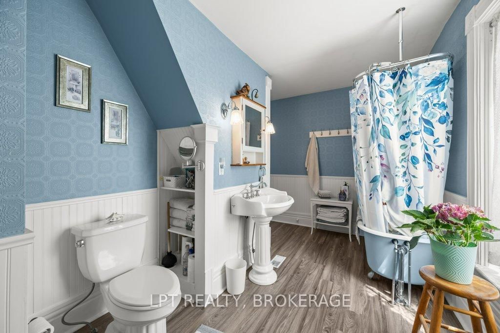 2837 Rutledge Road • Sydenham, ON photo 25