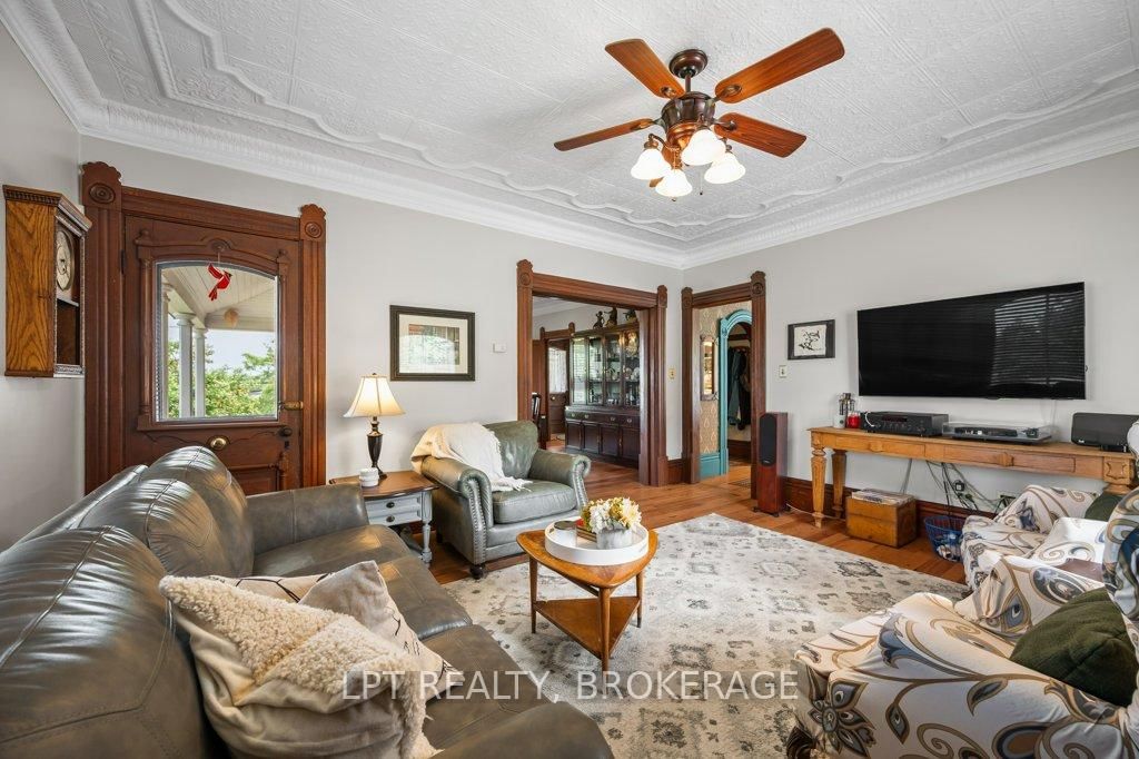 2837 Rutledge Road • Sydenham, ON photo 9