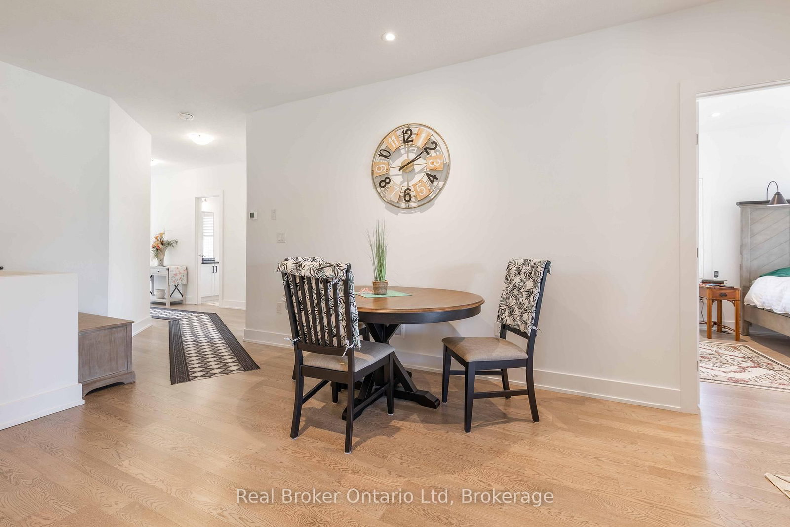 221 Ironwood Way • Georgian Bluffs, ON photo 11