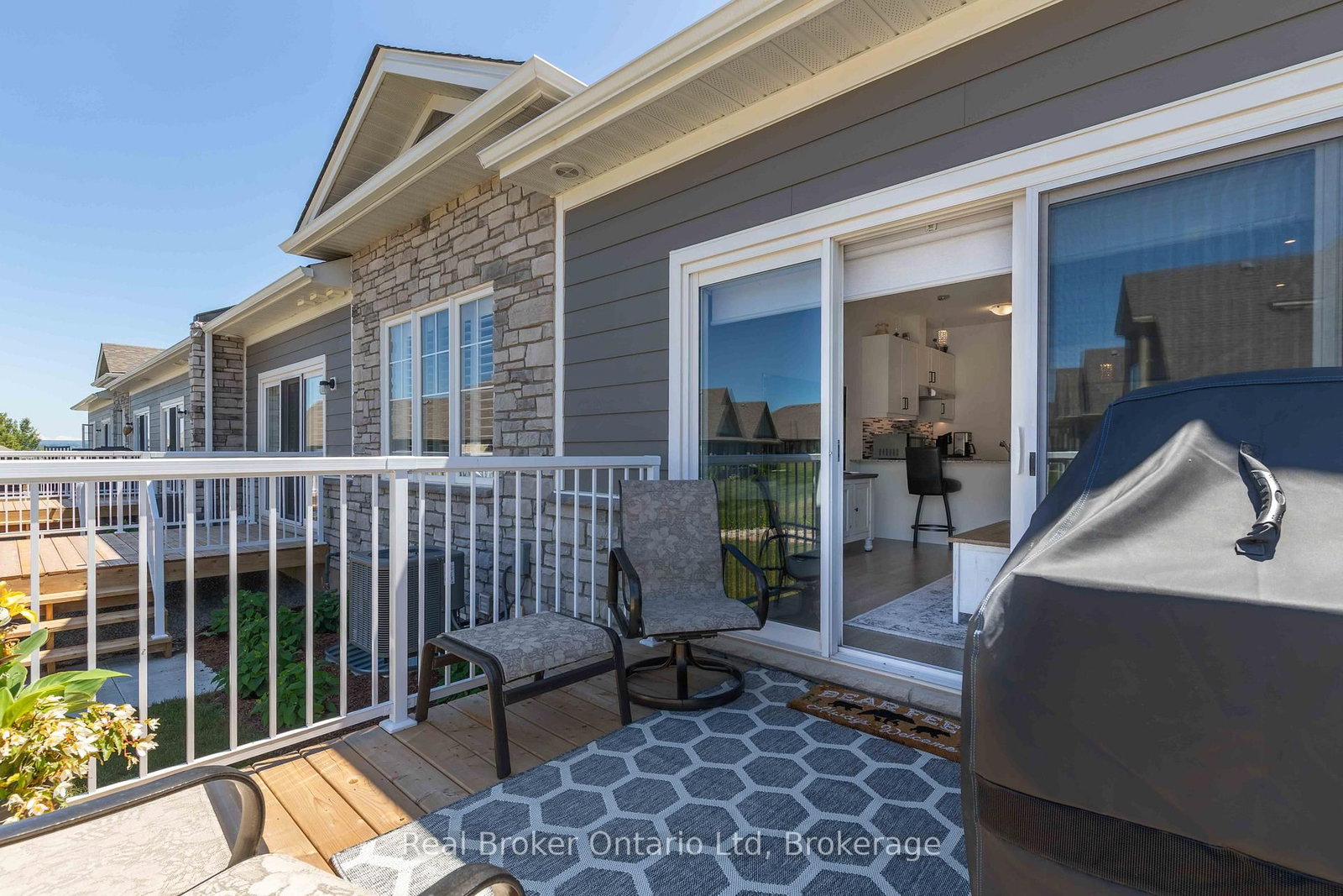 221 Ironwood Way • Georgian Bluffs, ON photo 18