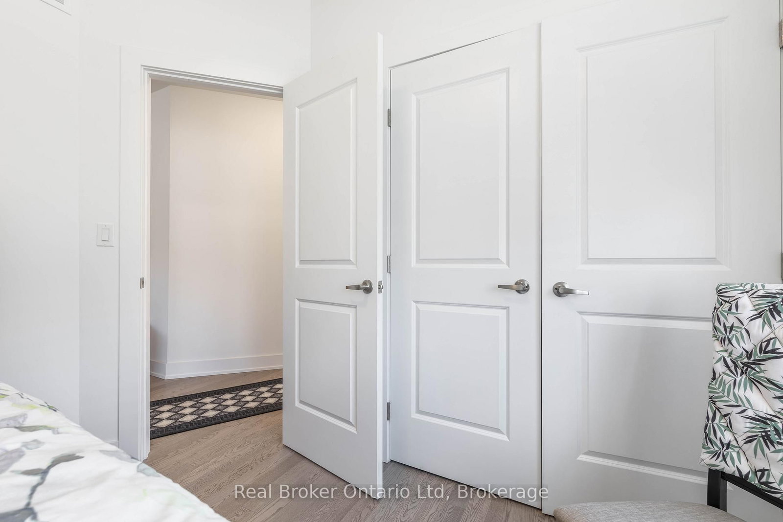 221 Ironwood Way • Georgian Bluffs, ON photo 9