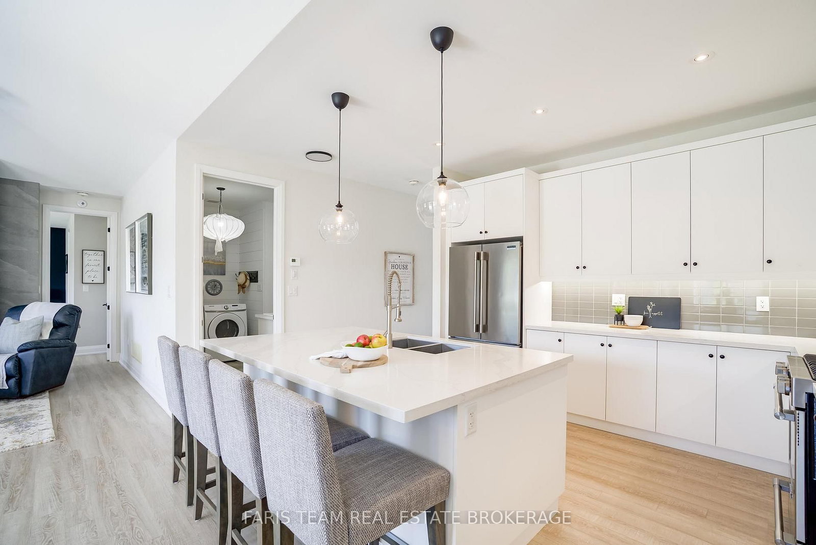 107 Stillwater Crescent • Blue Mountains, ON photo 9