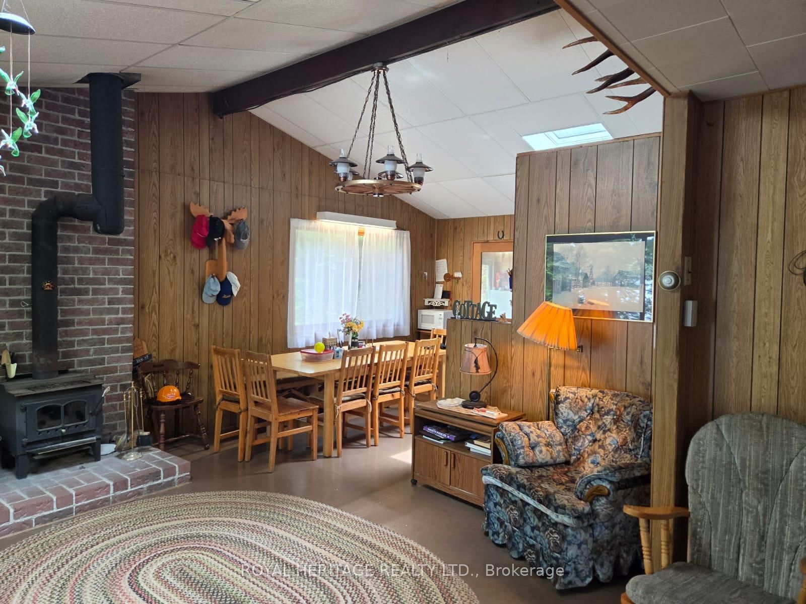 1160 Sunset Strip Lane • Ompah, ON photo 9