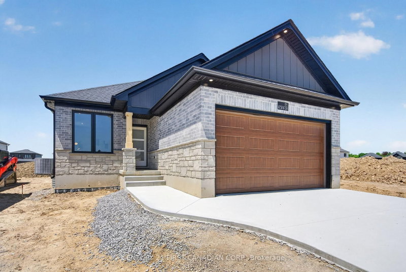 11 Postma Crescent