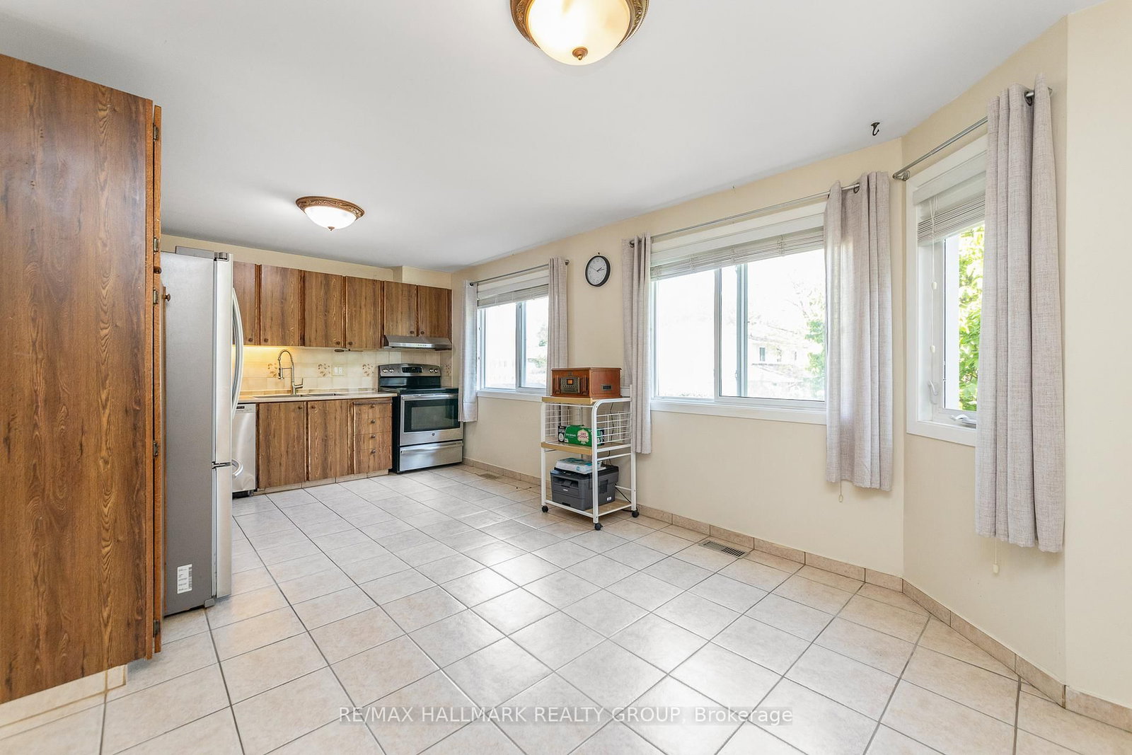 6931 Du Bois Avenue • Ottawa, ON photo 12