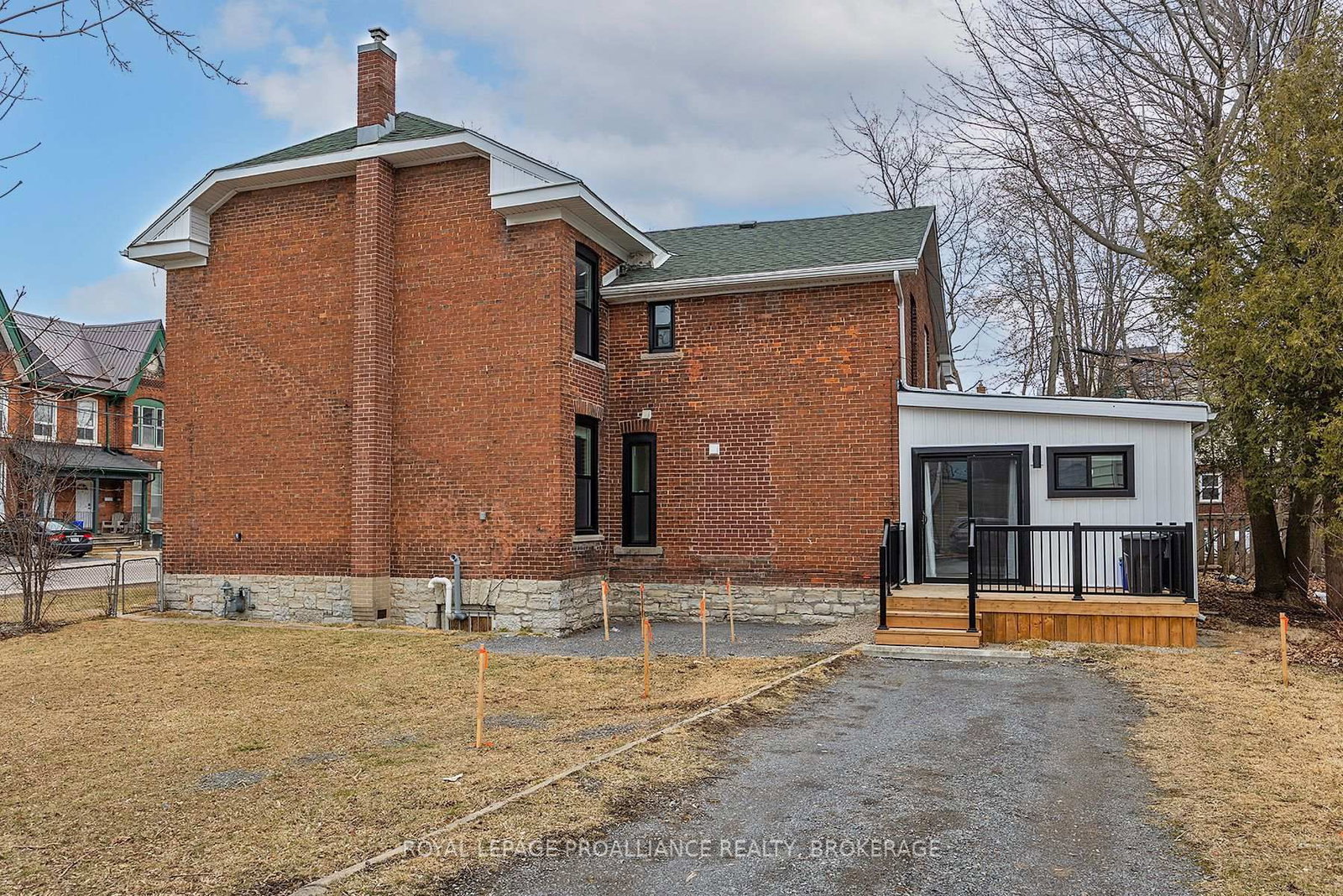 93 Division Street • Kingston, ON photo 10