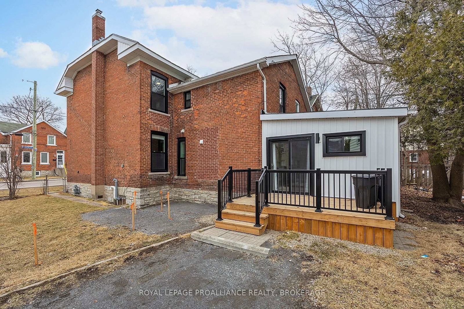 93 Division Street • Kingston, ON photo 12