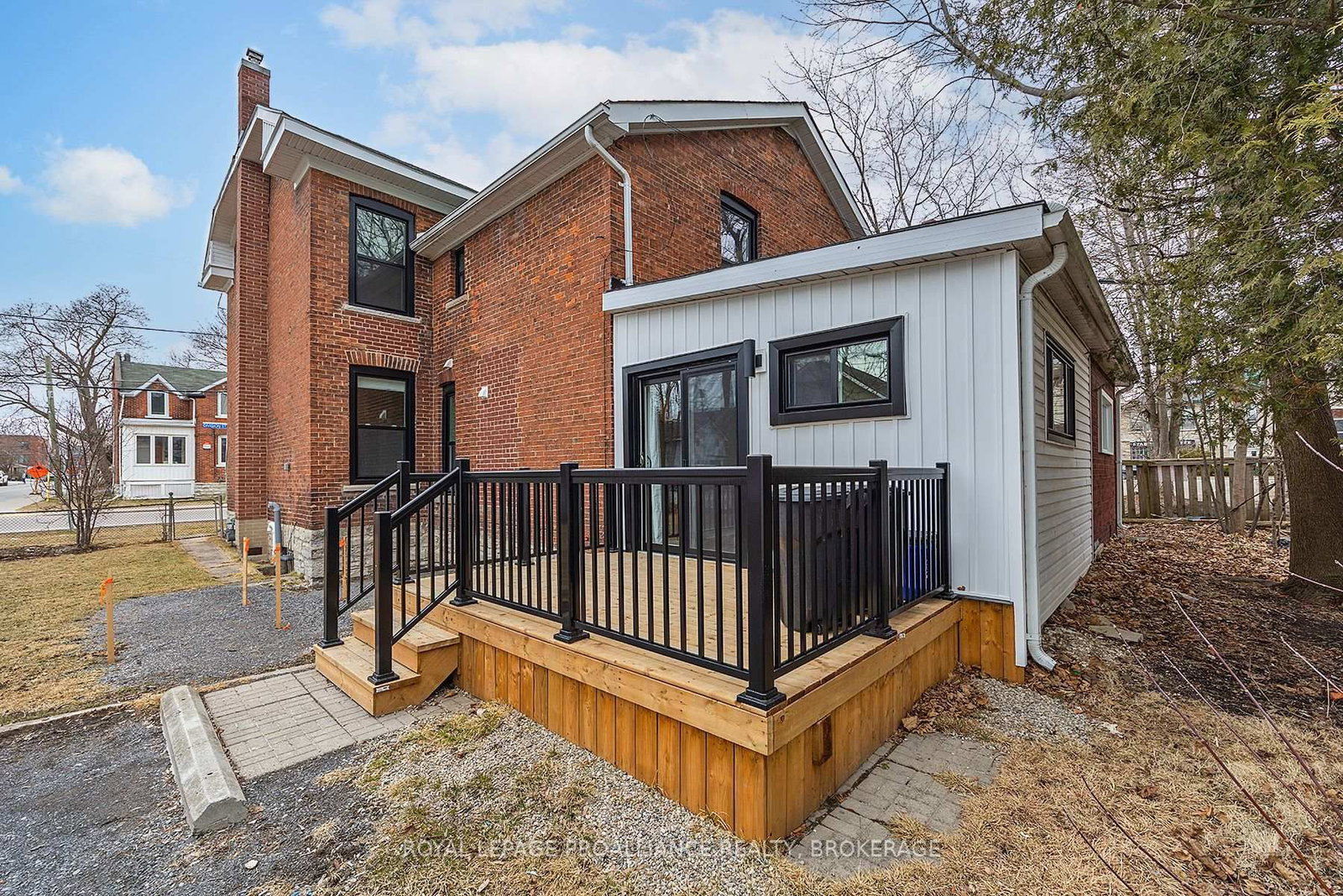 93 Division Street • Kingston, ON photo 13