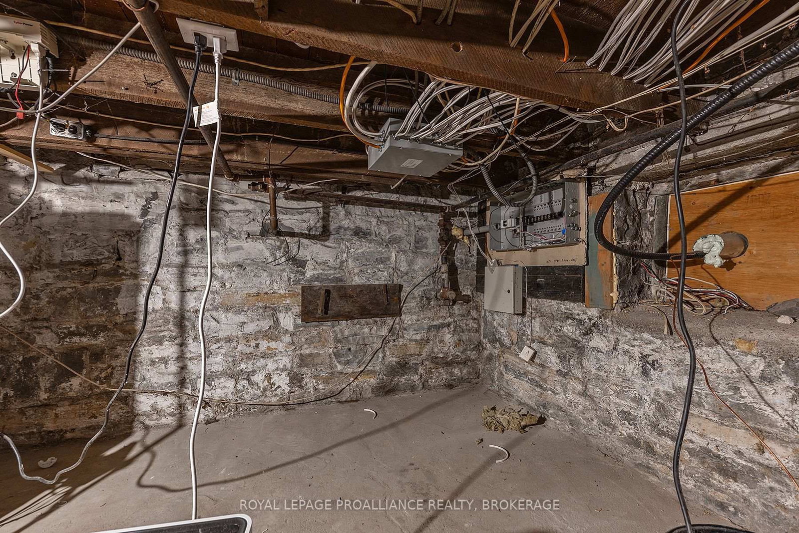 93 Division Street • Kingston, ON photo 48