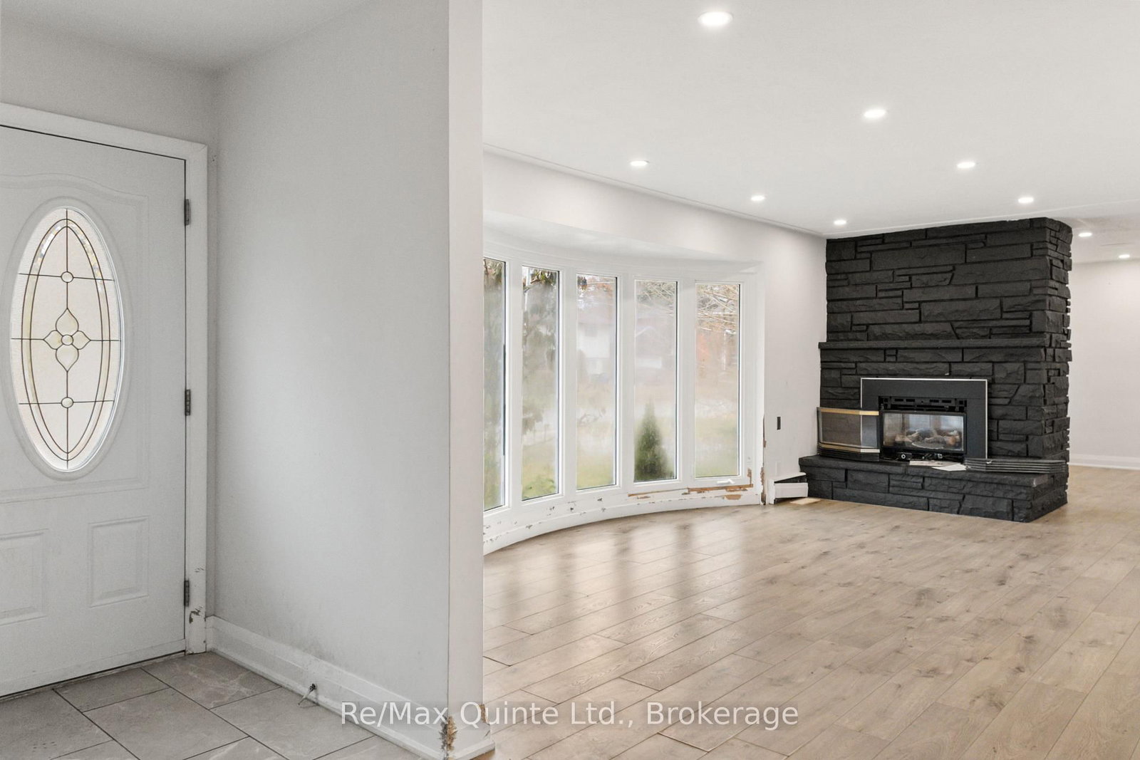5 Stanley Park Drive • Belleville, ON photo 14