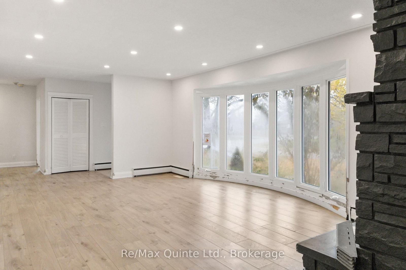 5 Stanley Park Drive • Belleville, ON photo 16