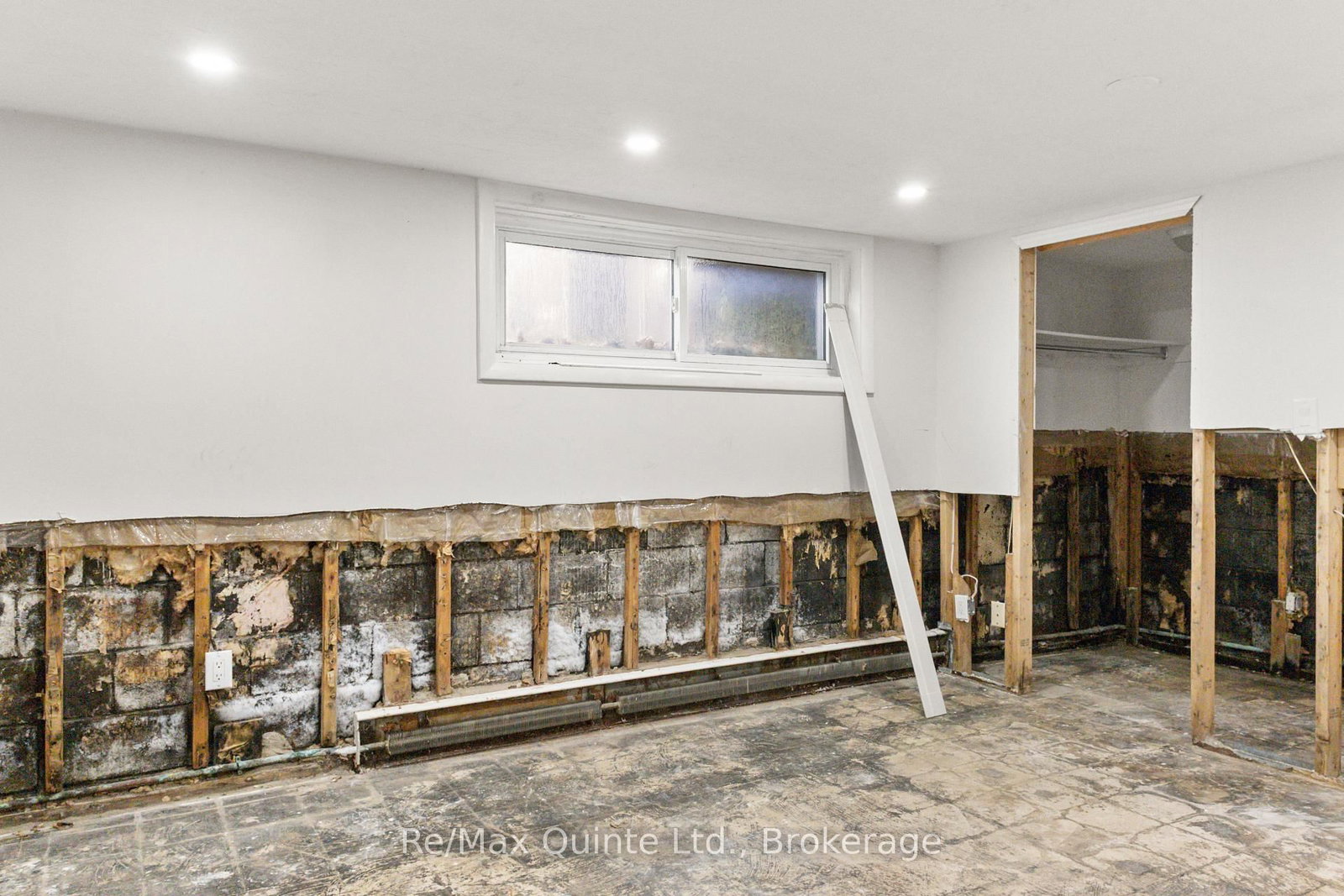 5 Stanley Park Drive • Belleville, ON photo 48